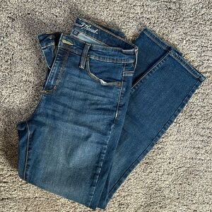Target Universal Thread dark wash skinny jeans size 6 (28)